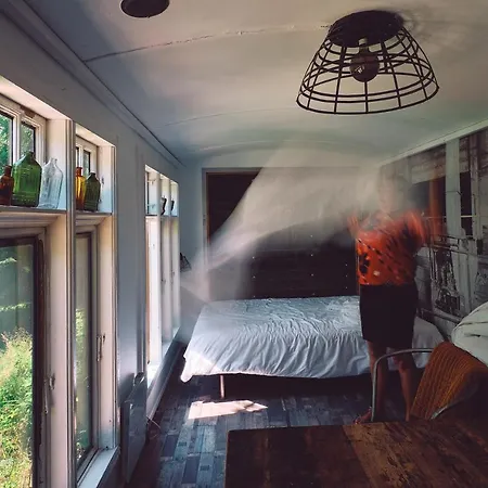 Krusmolle Glamping مكان تخييم