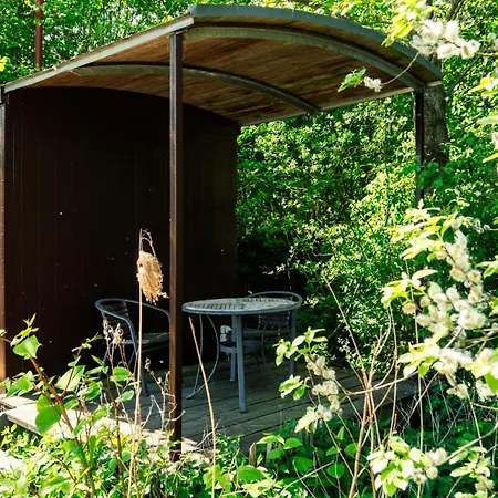 캠프장 Krusmolle Glamping 아벤라