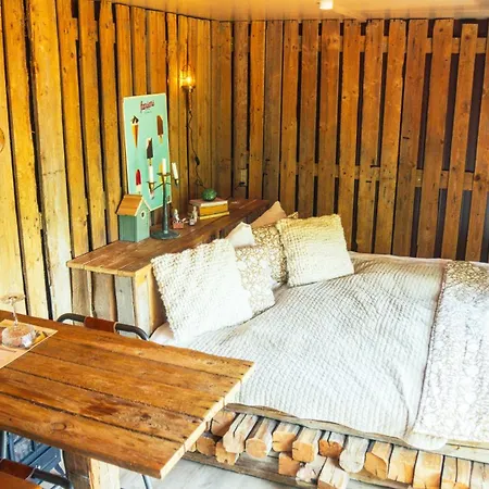 캠프장 Krusmolle Glamping *
