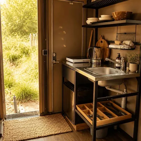 Krusmolle Glamping Kemp *