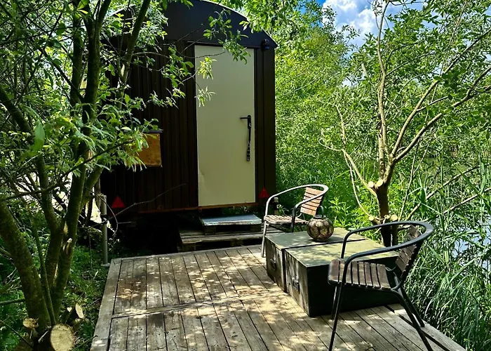Krusmolle Glamping 营地 奥本罗