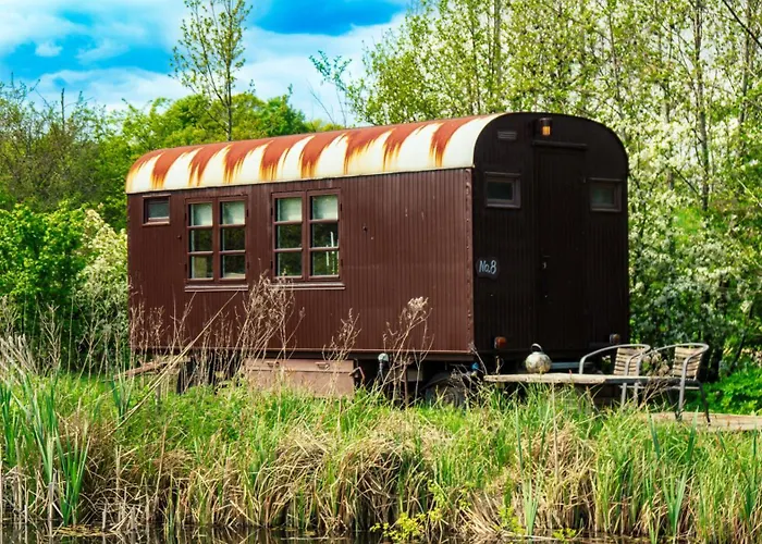 Krusmolle Glamping Campsite *